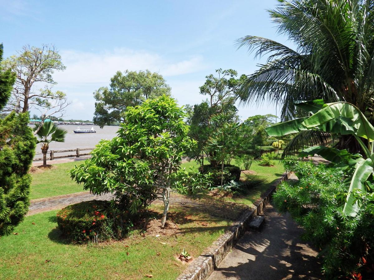 The Tara River Krabi town Екстериор снимка